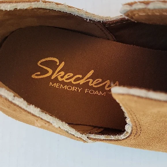 NWOT SKECHERS SUEDE TEXAS MIDWEST SHINE ANKLE BOOT - Picture 8 of 10